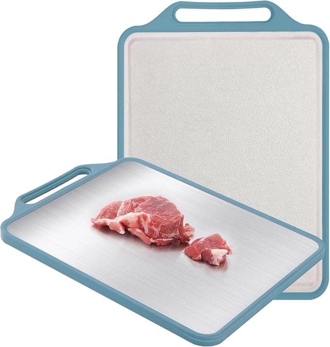 HappyHubb Double-Sided Cutting Board - Image 1
